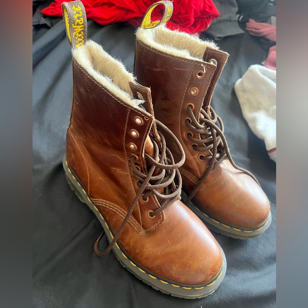 Dr Martens Serena faux fur lined boots